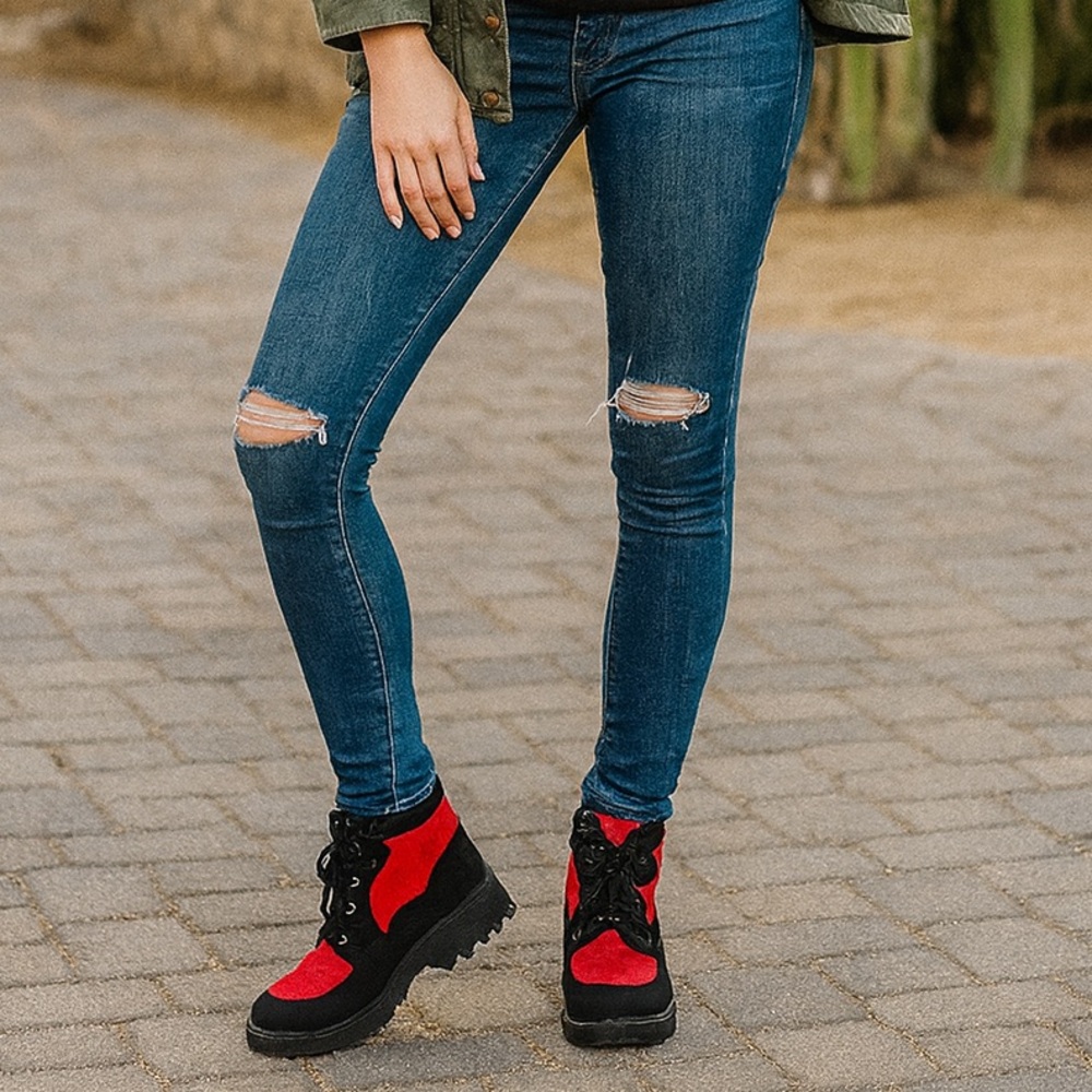 🔥 Polar Red & Black Hiking/Combat Boots – Size 9🔥 - Picture 2 of 11